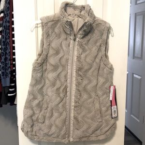 Reversible Mocha Zipped Vest